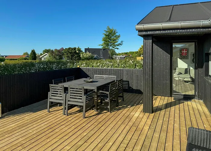 Renovated With Sea View In Skastrup * Bogense